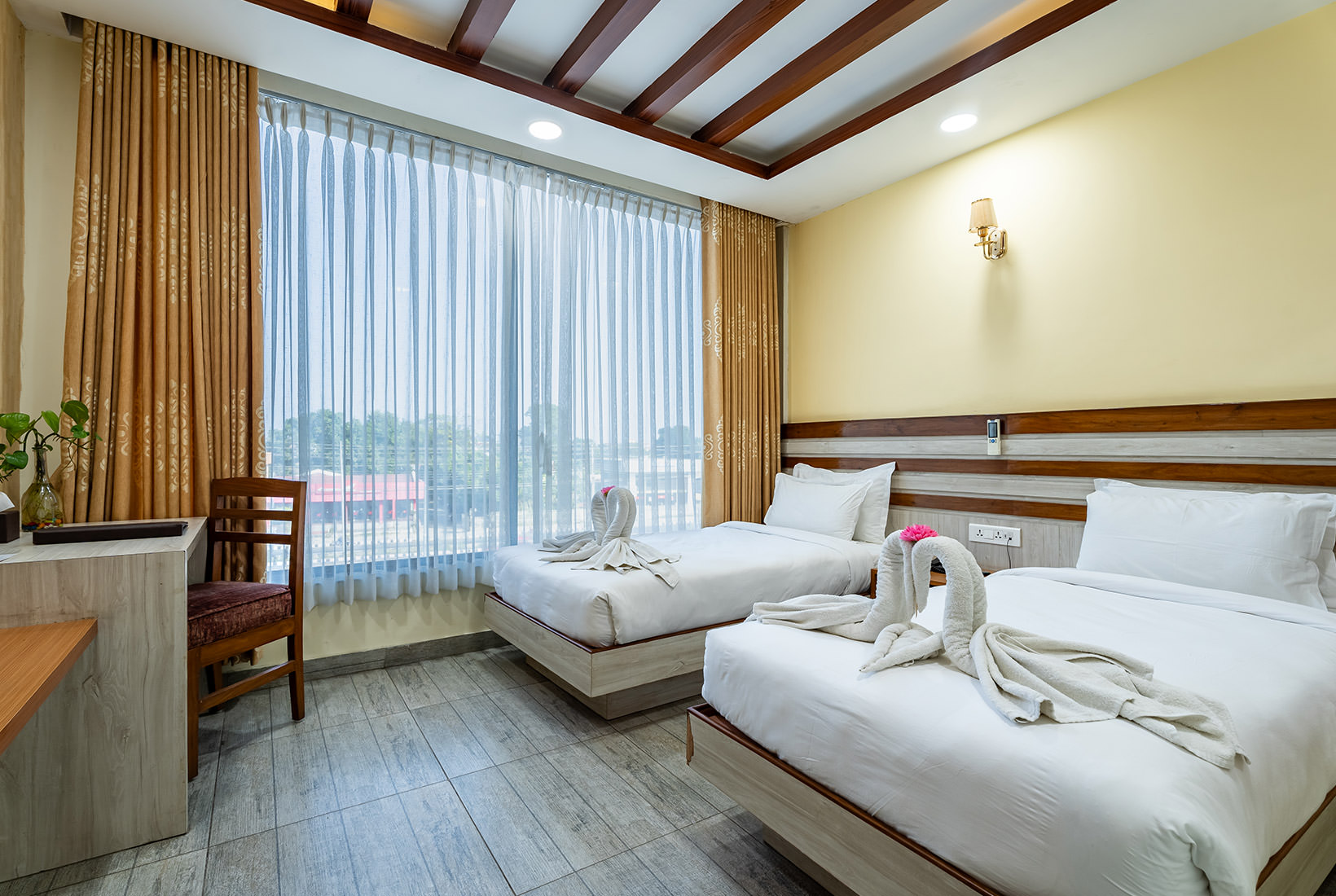 Deluxe Twin Room